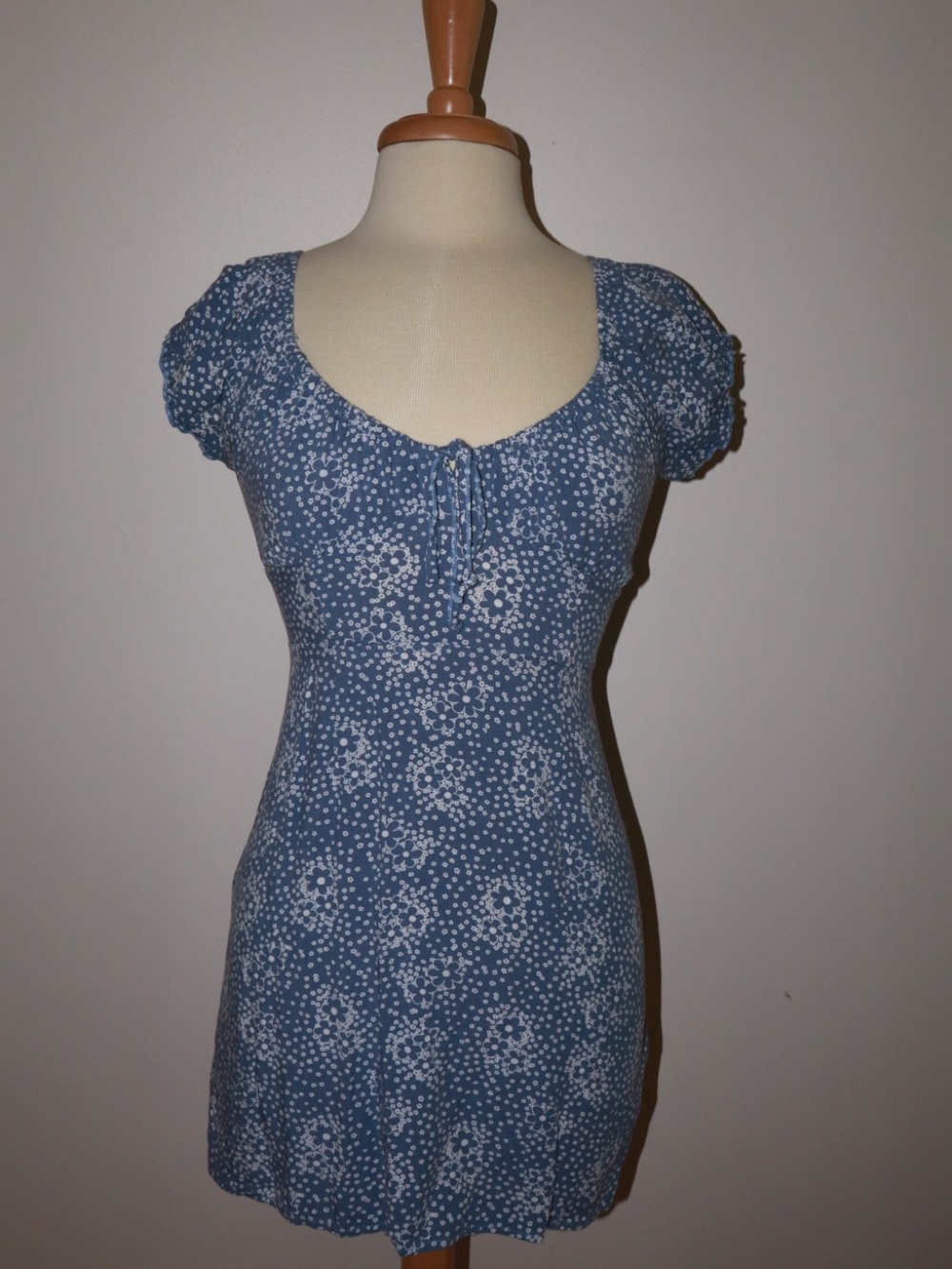 Blue Floral Scoop-Neck Women’s Mini Dress